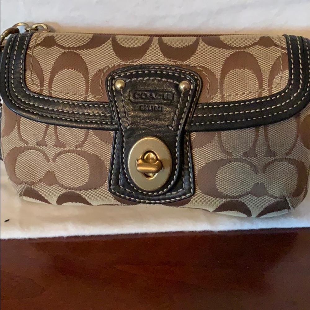 Coach wristlet